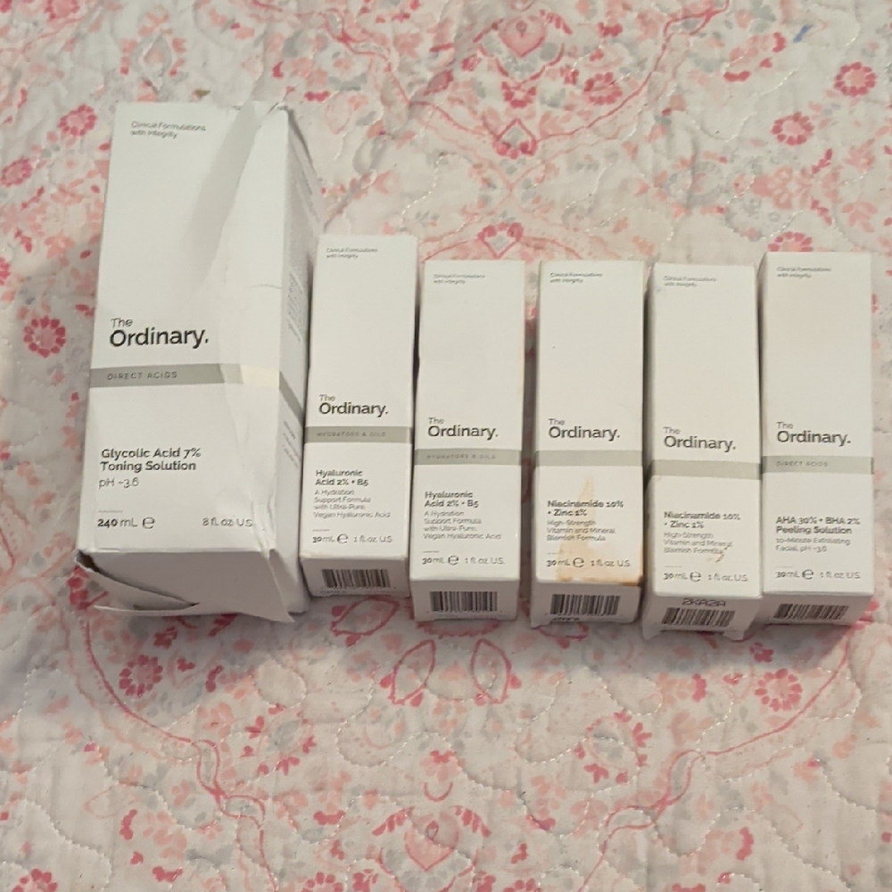The Ordinary Skincare  Set - White